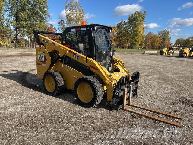 CAT 272D3 Skid steer mini nakladalci