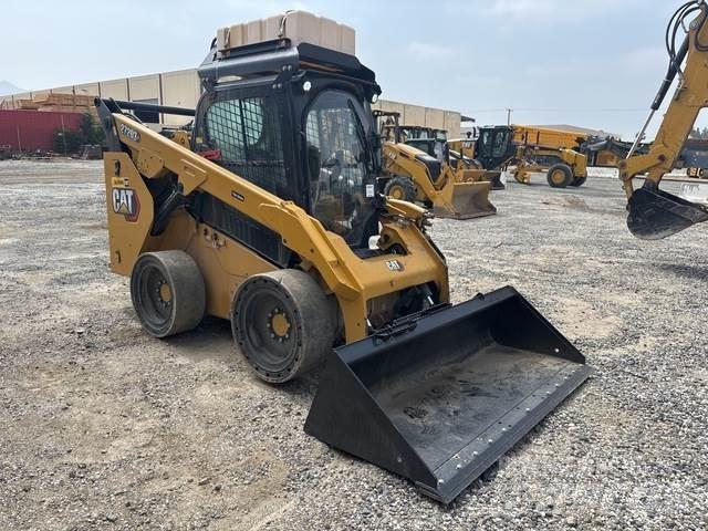 CAT 272D3 XE Skid steer mini nakladalci