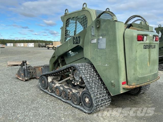 CAT 277C Skid steer mini nakladalci