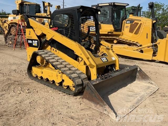 CAT 299D2 Skid steer mini nakladalci