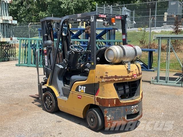CAT 2C5000 Električni viličarji