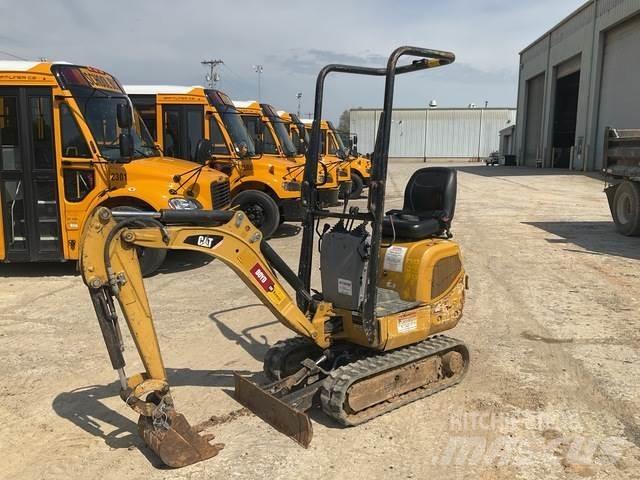 CAT 300.9D Bagri goseničarji