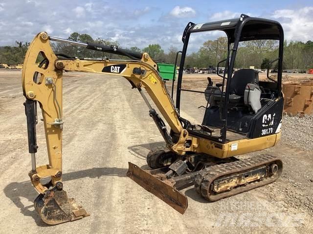 CAT 301.7D Bagri goseničarji