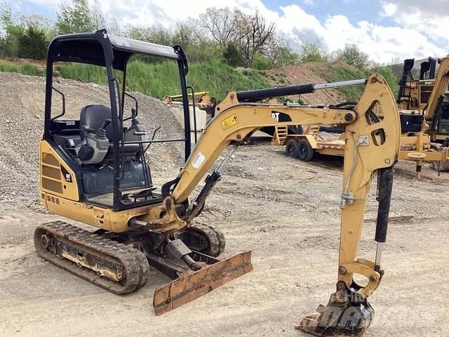 CAT 301.7D Bagri goseničarji