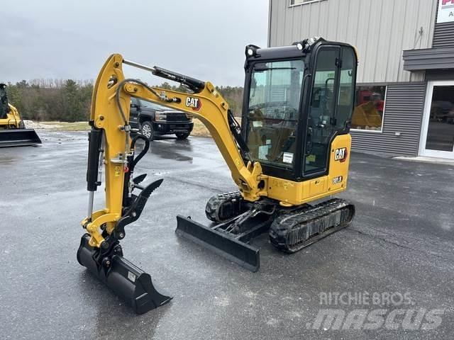 CAT 301.8 Bagri goseničarji