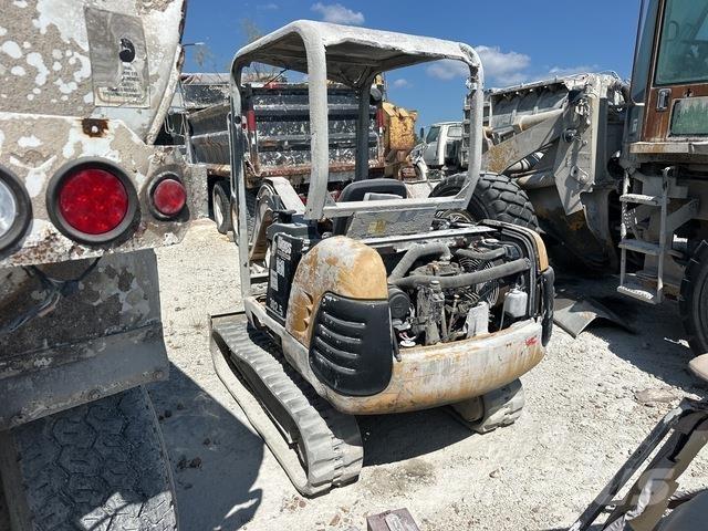 CAT 302.5 Bagri goseničarji