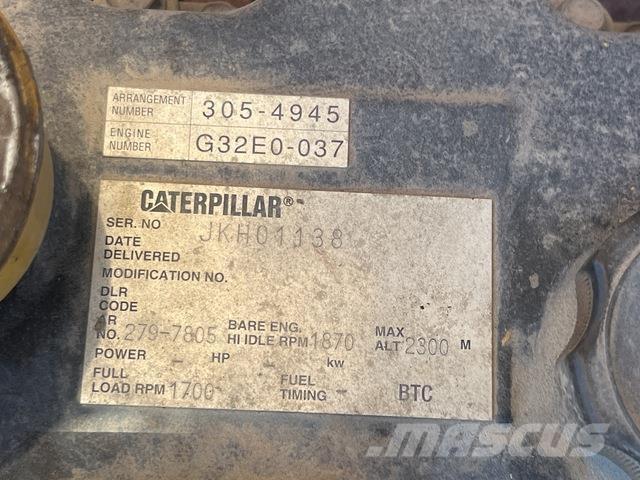 CAT 311D Bagri goseničarji