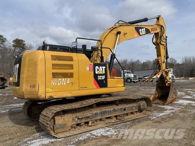 CAT 323F Bagri goseničarji