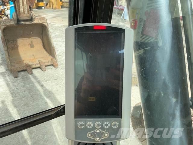 CAT 324E Bagri goseničarji