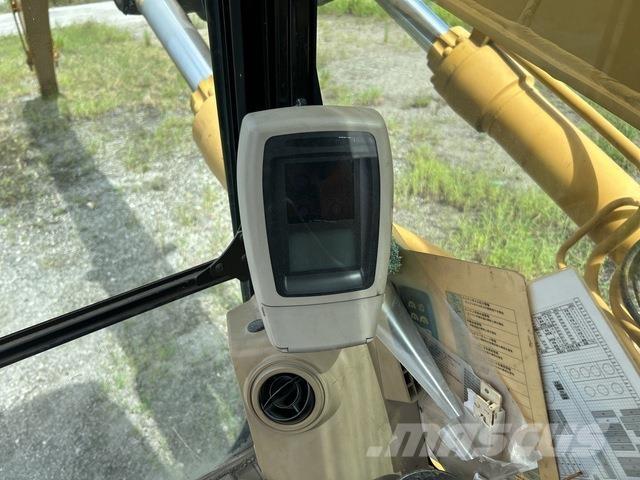 CAT 330 CL Bagri goseničarji