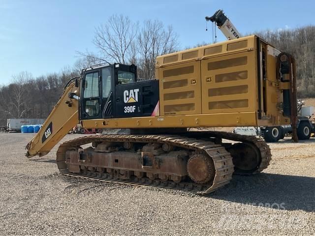 CAT 390F Bagri goseničarji