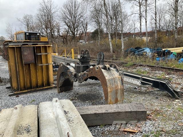 CAT 519 SM Nakladalci za les