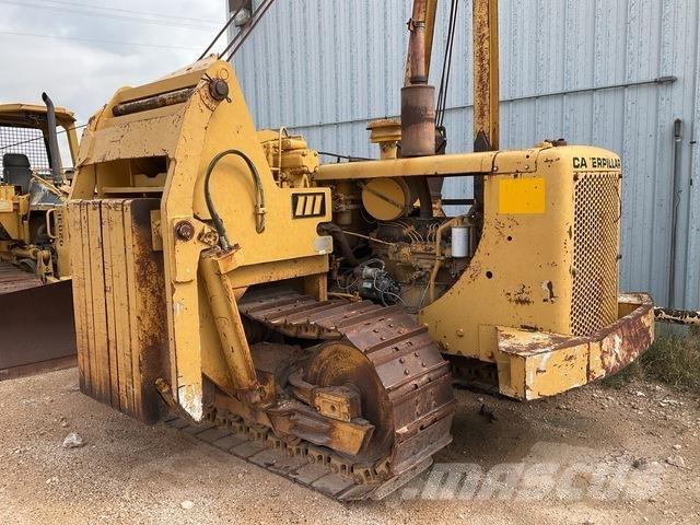 CAT 561C Buldožerji za polaganje cevi