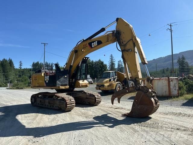 CAT 568 Bagri goseničarji