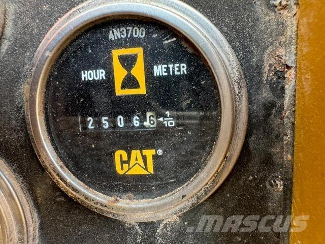 CAT 583H Buldožerji za polaganje cevi