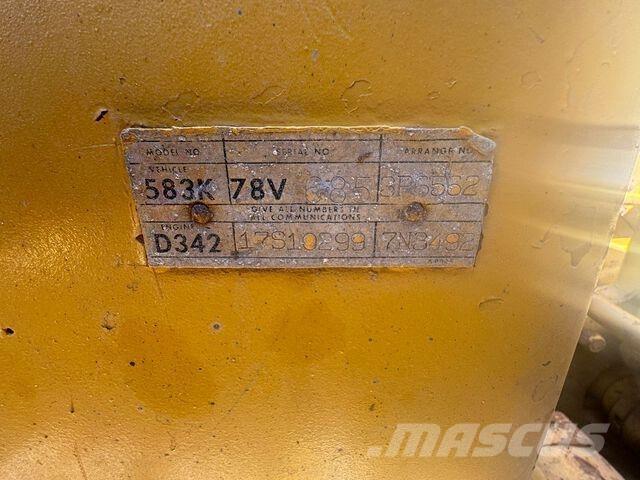 CAT 583K Buldožerji za polaganje cevi