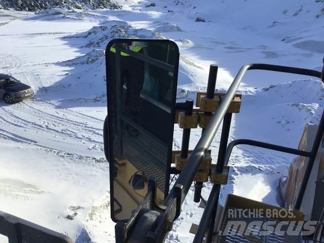 CAT 6060 FC AC Bagri goseničarji