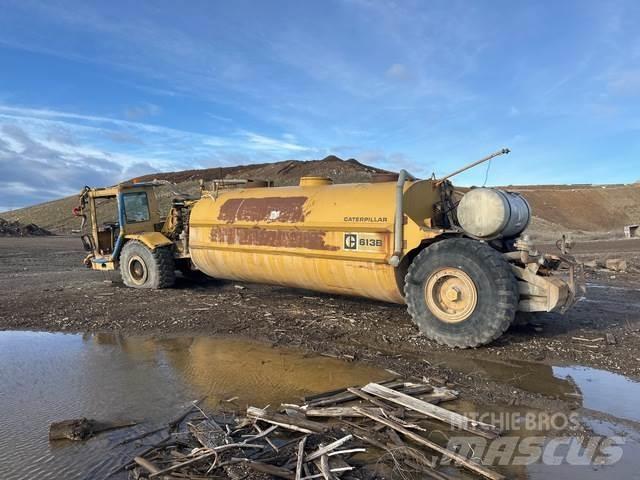 CAT 613B Tovornjaki za vodo