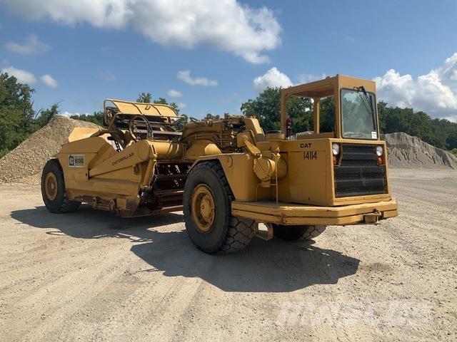 CAT 613B Strgalci
