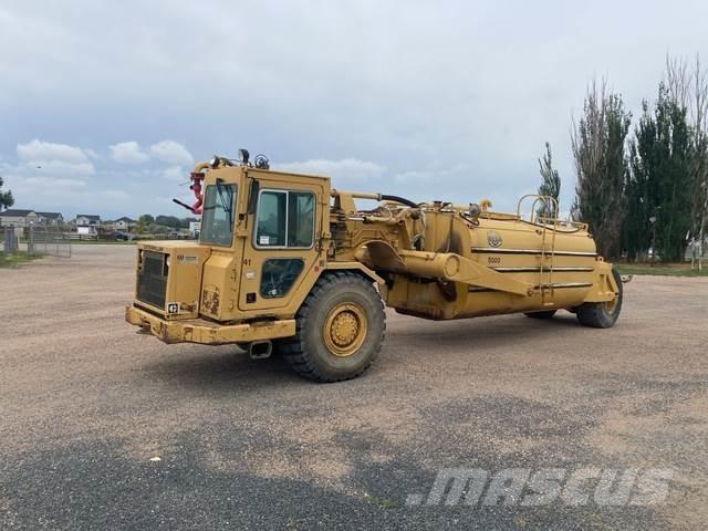 CAT 613C Tovornjaki za vodo