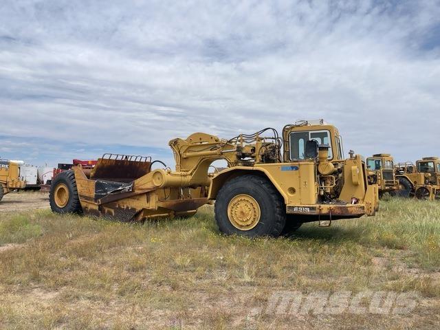 CAT 621B Strgalci