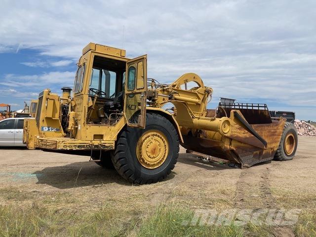 CAT 621B Strgalci