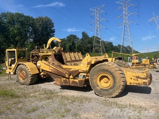 CAT 621F Strgalci
