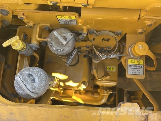 CAT 623k Strgalci