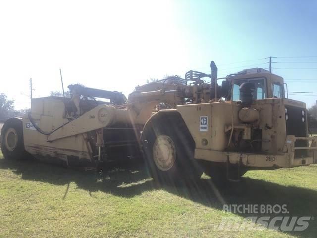 CAT 633D Strgalci