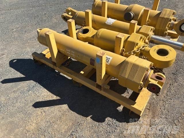 CAT 657E Transport - drugo
