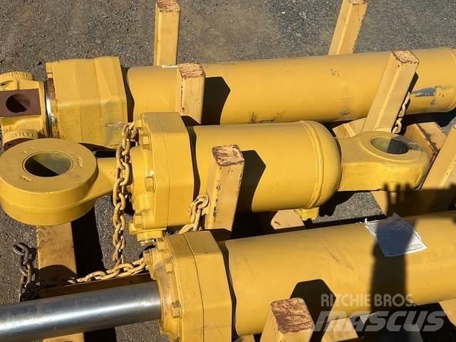 CAT 657E Druge komponente