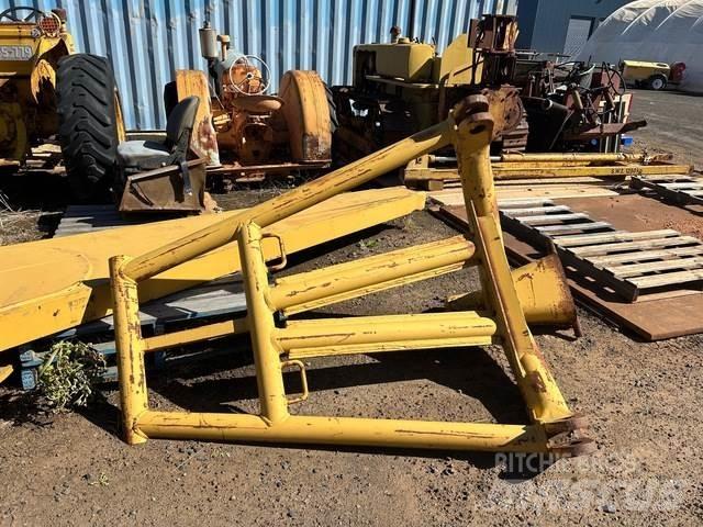 CAT 657E Druge komponente