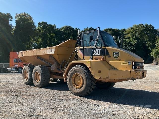 CAT 725 Zglobni demperji