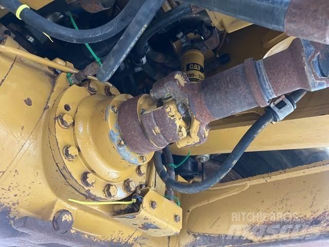 CAT 730 Tovornjaki za vodo