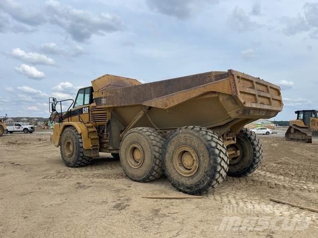 CAT 740 Zglobni demperji