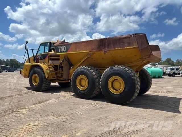 CAT 740 Zglobni demperji