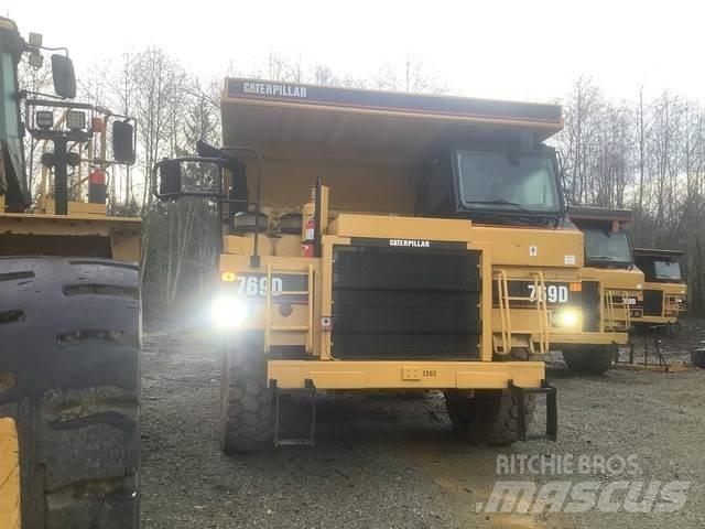 CAT 769D Zglobni demperji