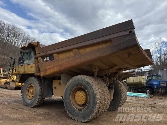 CAT 769D Zglobni demperji