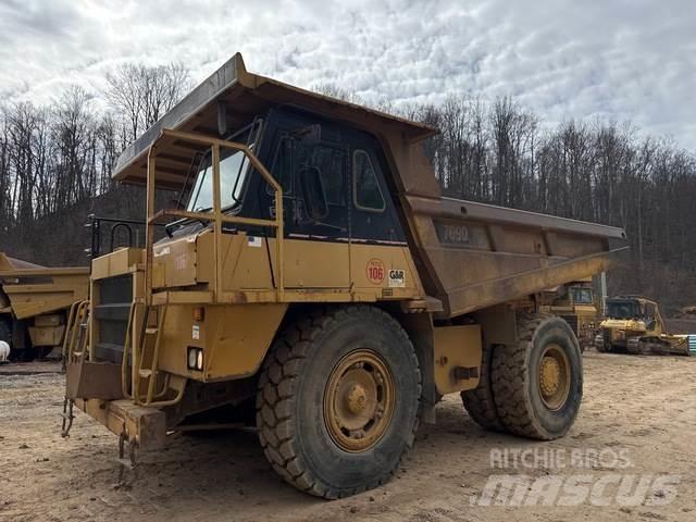 CAT 769D Zglobni demperji