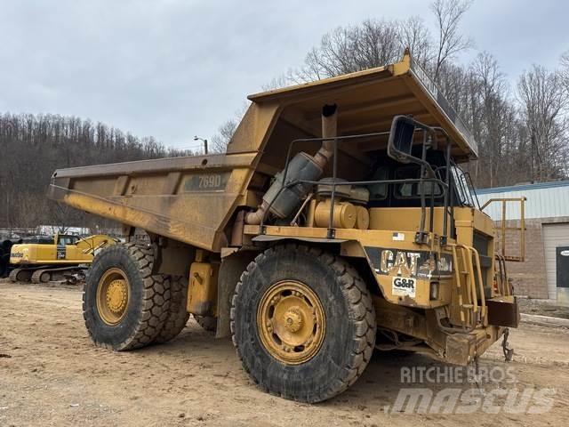 CAT 769D Zglobni demperji
