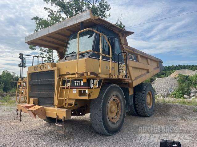 CAT 771D Zglobni demperji