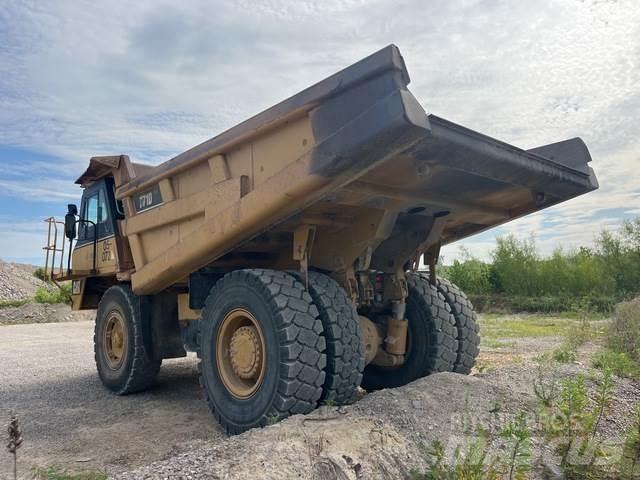 CAT 771D Zglobni demperji