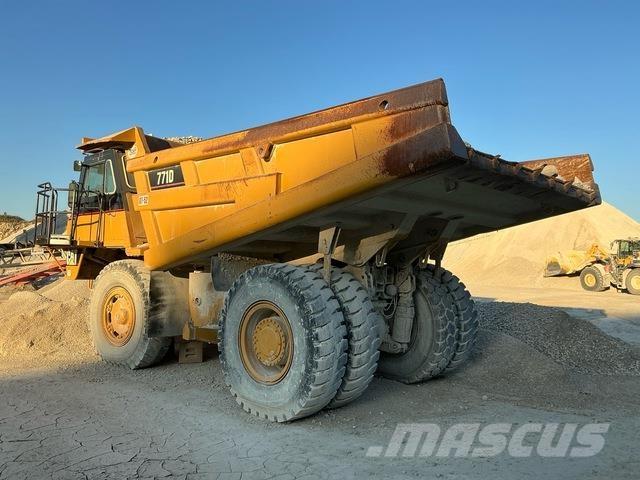 CAT 771D Zglobni demperji