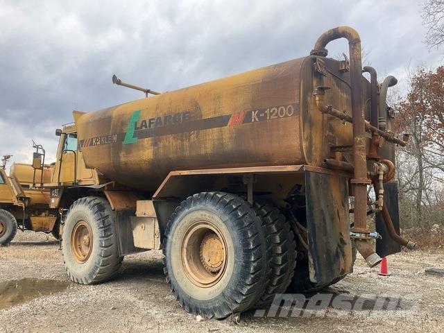 CAT 773B Tovornjaki za vodo