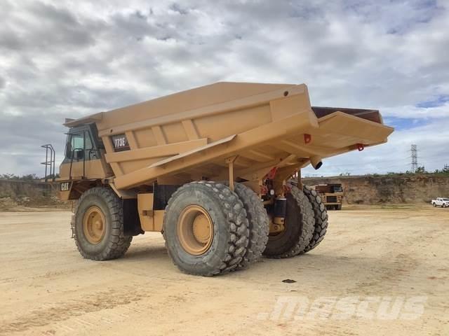 CAT 773E Zglobni demperji