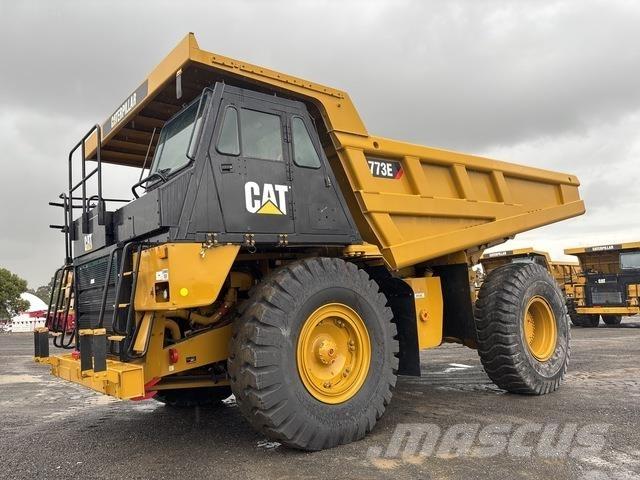 CAT 773E Zglobni demperji