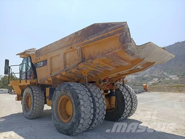 CAT 773F Zglobni demperji