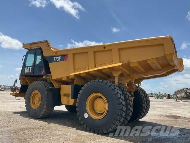 CAT 773F Zglobni demperji