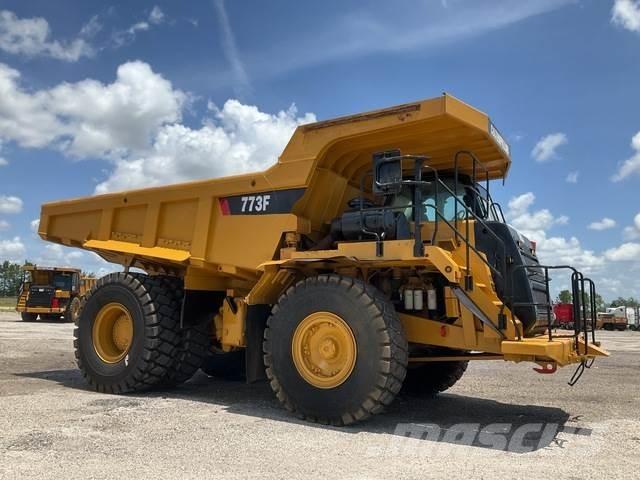CAT 773F Zglobni demperji