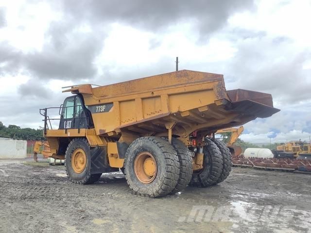 CAT 773F Zglobni demperji